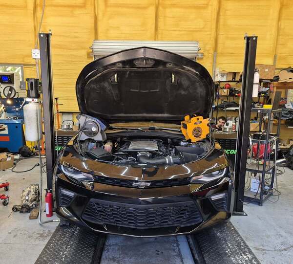 Black Camaro SS on the dyno