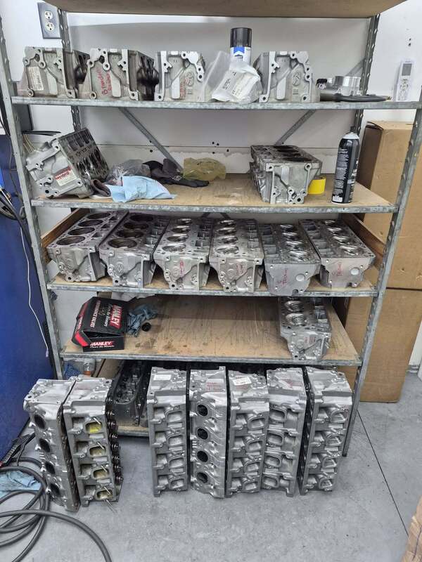 Customer cylinder heads in the shop